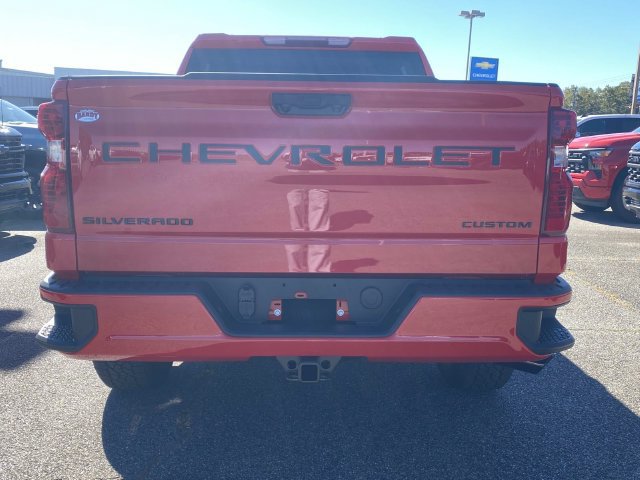 New 2026 Chevrolet Silverado 1500 Custom w/ Turbomax Blackout Package AWD/4WD image 5