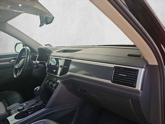 Used 2023 Volkswagen Atlas SEL Premium AWD/4WD image 13