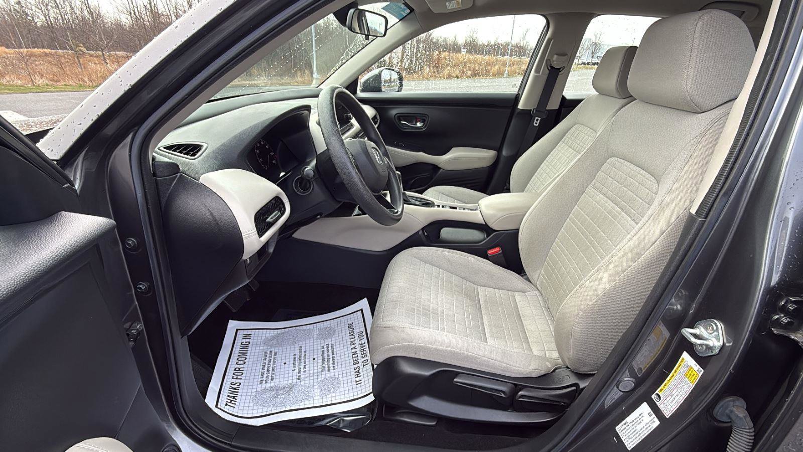 Certified 2023 Honda HR-V LX image 24