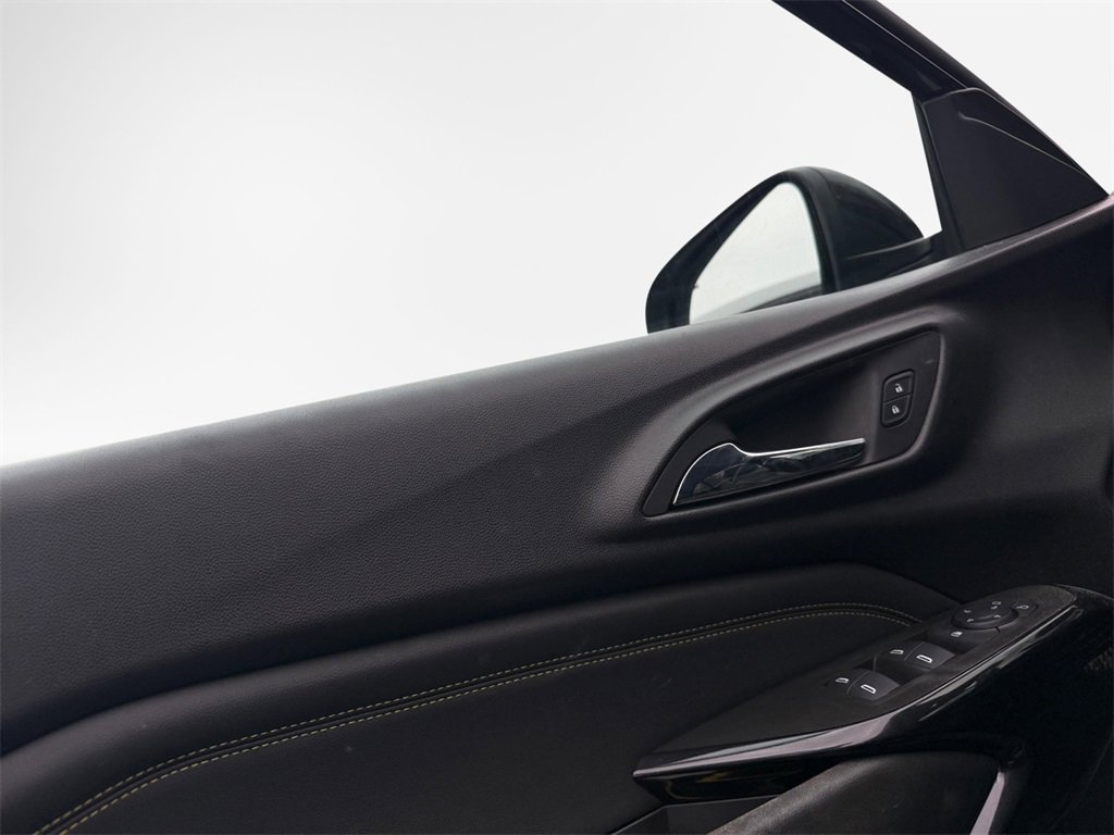 Used 2024 Chevrolet Trax ACTIV w/ Sunroof Package image 14