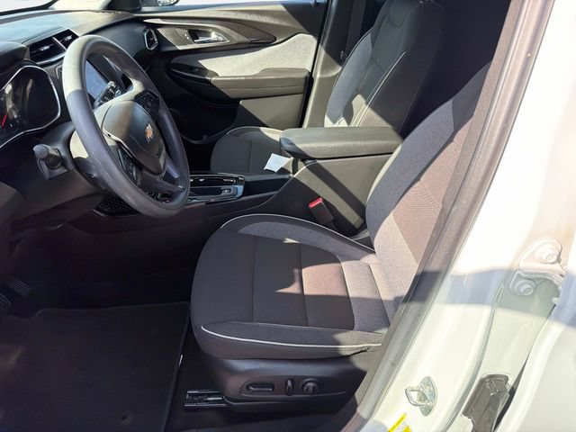 Used 2023 Chevrolet TrailBlazer LT FWD image 20