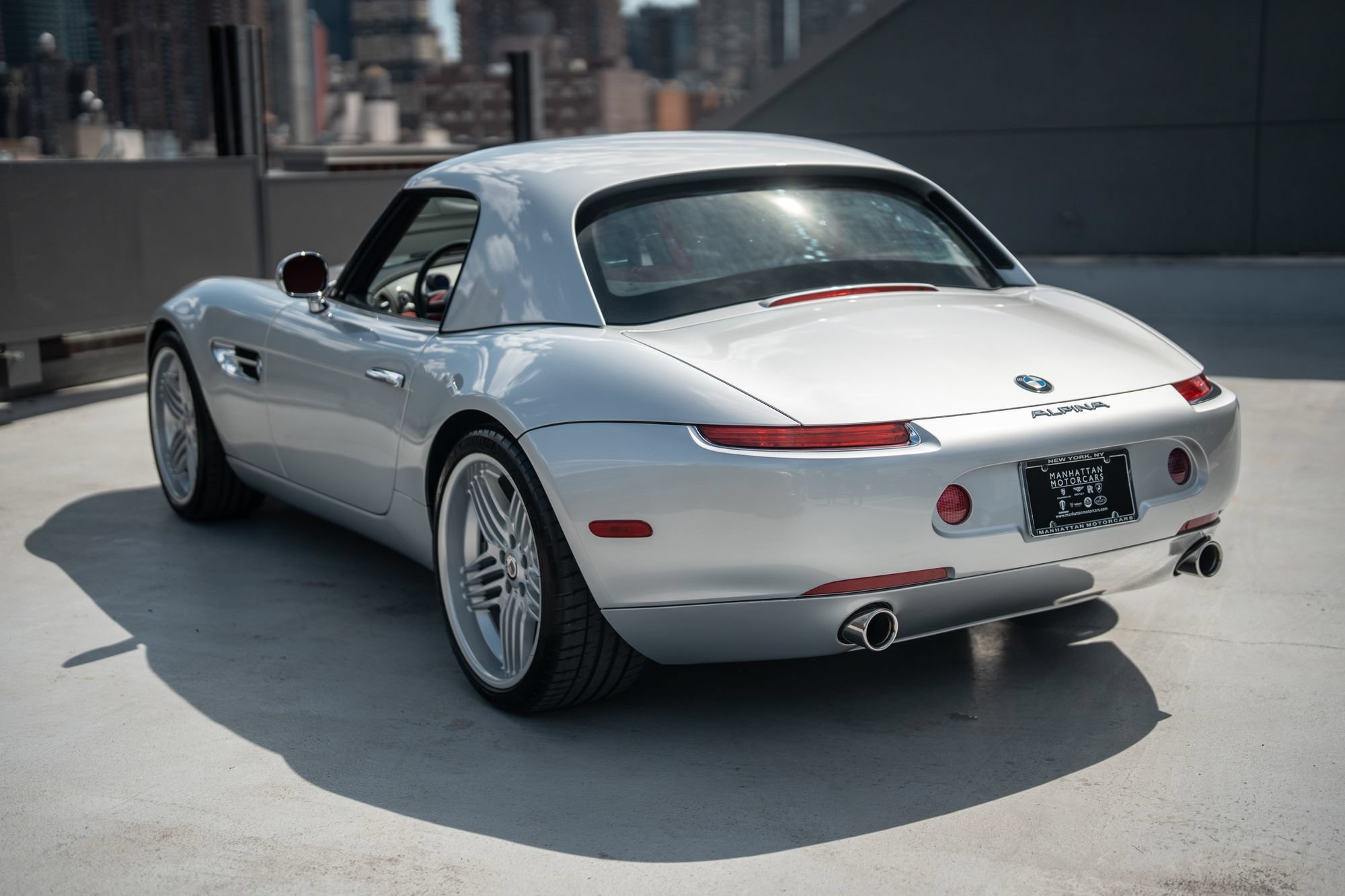 Used 2003 BMW Z8 RWD image 38