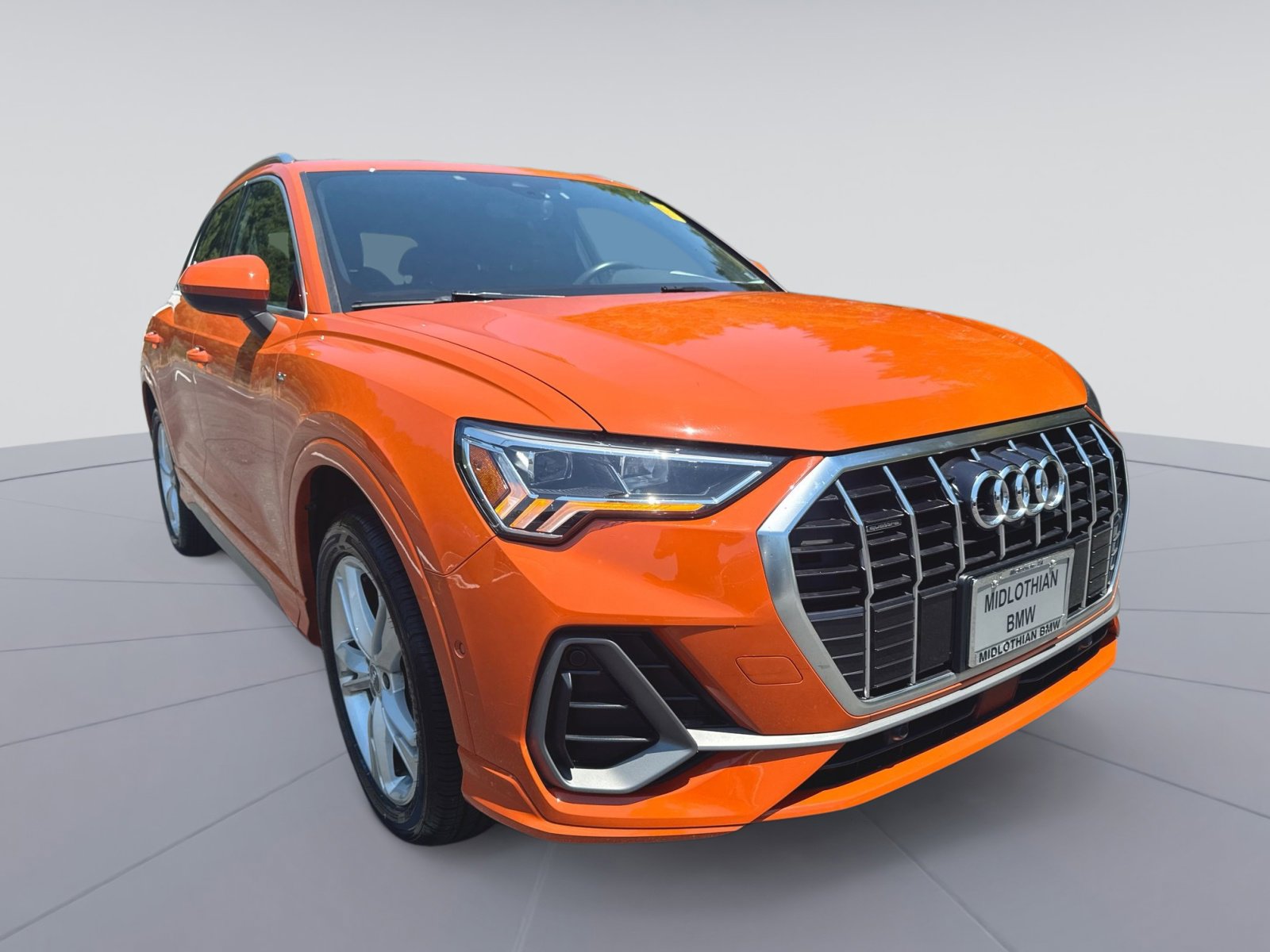 Used 2020 Audi Q3 2.0T Prestige AWD/4WD image 3