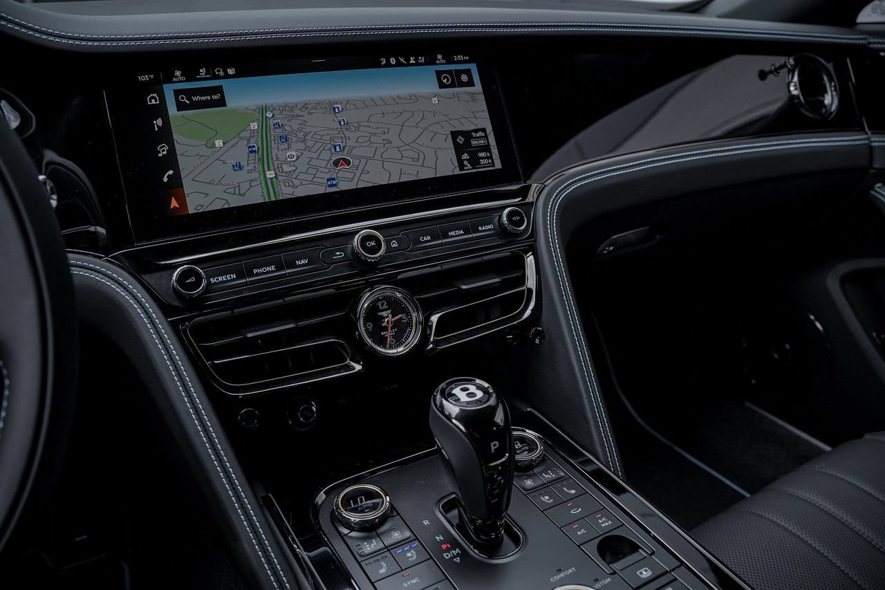 New 2025 Bentley Flying Spur Plug-In Hybrid AWD/4WD image 29