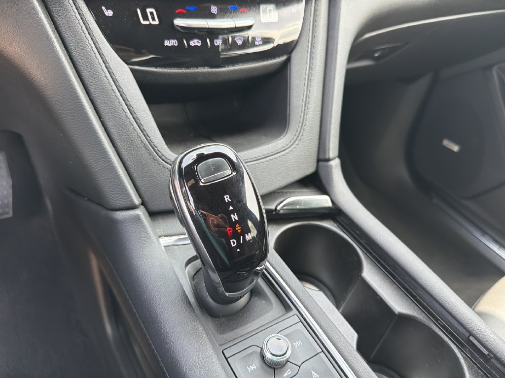 Used 2025 Cadillac XT5 Premium Luxury w/ Technology Package FWD image 15