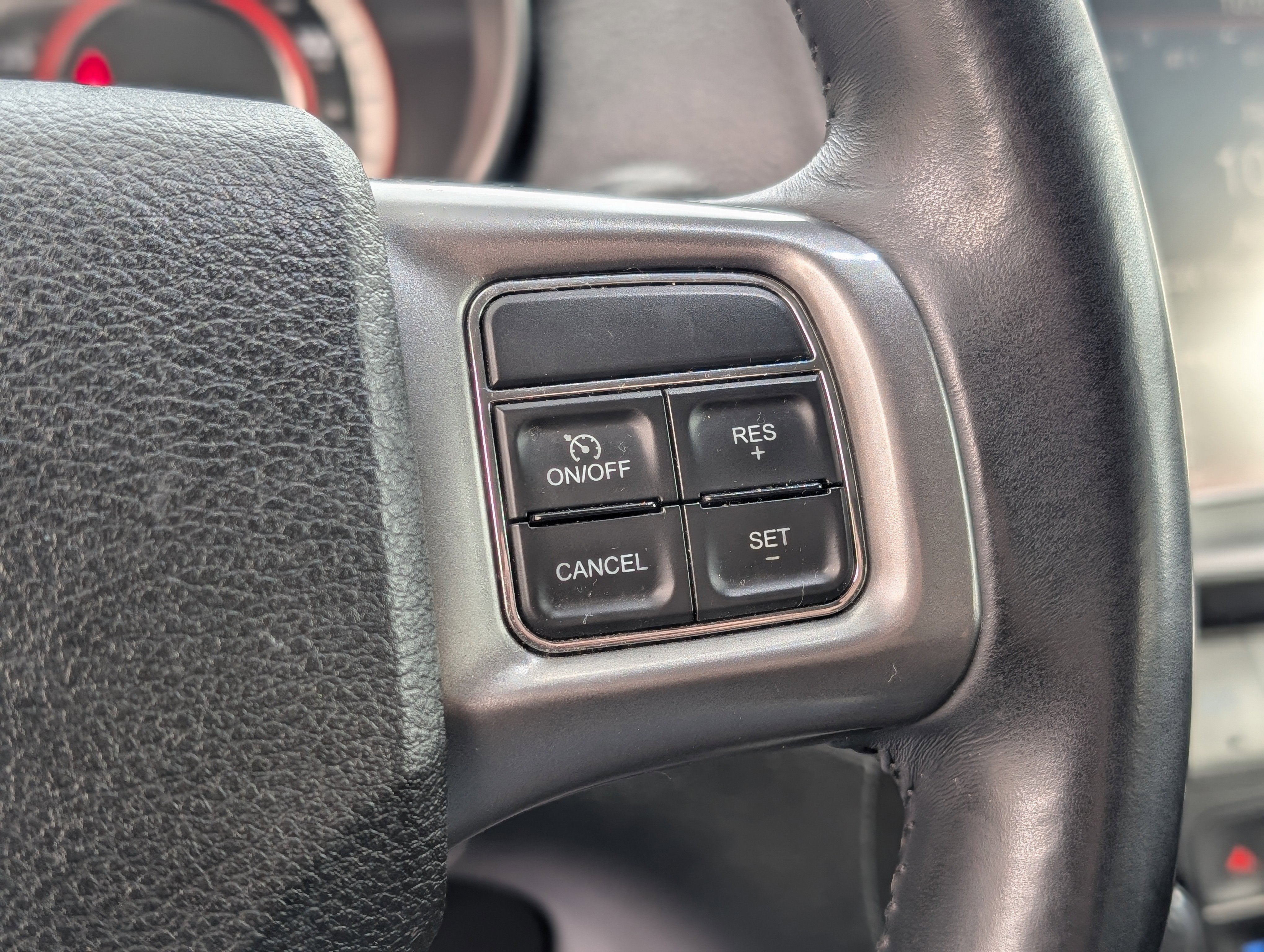 Used 2019 Dodge Journey Crossroad image 17