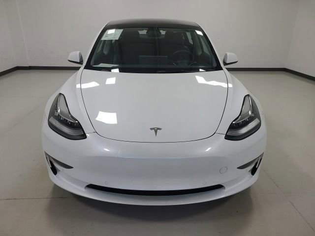 Used 2022 Tesla Model 3 Long Range AWD/4WD image 2