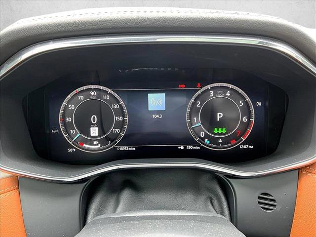 Used 2025 Jaguar F-PACE R-Dynamic S image 20