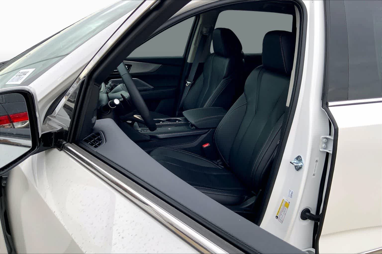 New 2026 Acura MDX w/ Technology Package FWD image 9