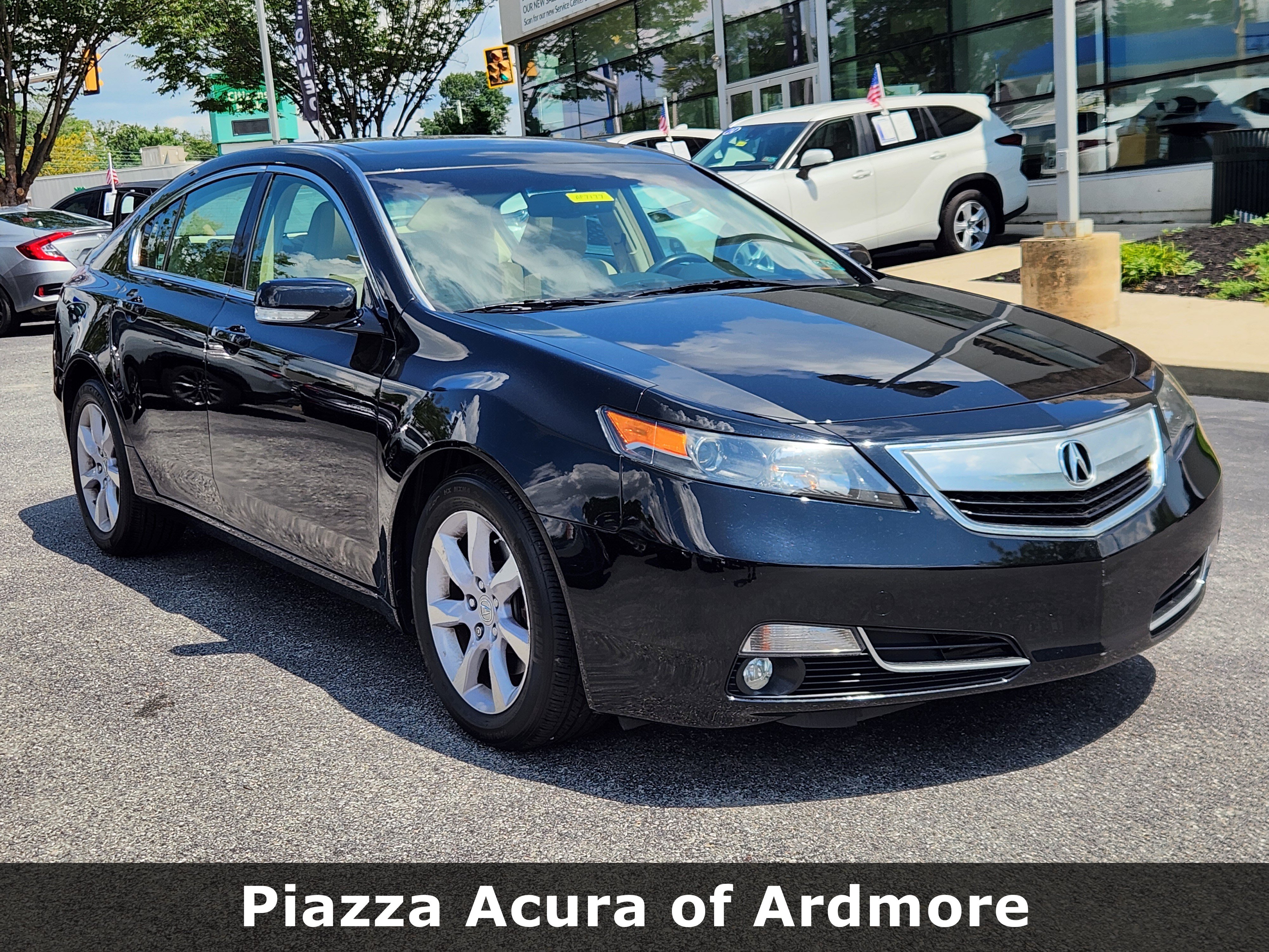 Used 2014 Acura TL w/ Technology Package FWD image 1