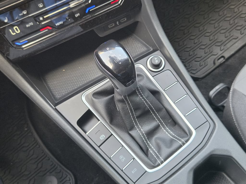 Used 2026 Volkswagen Jetta Sport FWD image 18