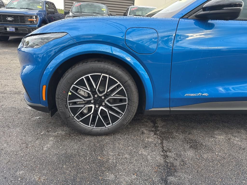 New 2025 Ford Mustang Mach-E Premium image 19