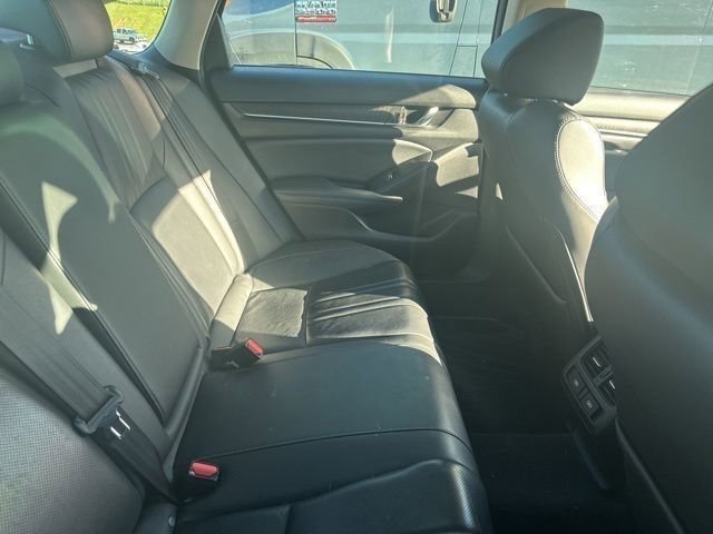 Used 2022 Honda Accord EX-L image 9