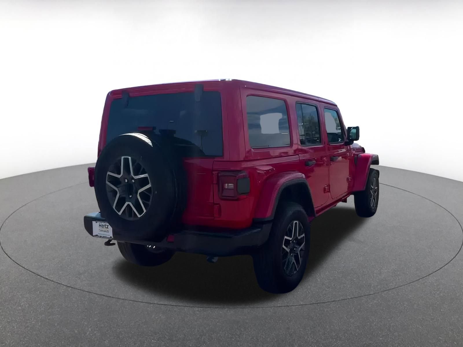 Used 2025 Jeep Wrangler Sahara image 12