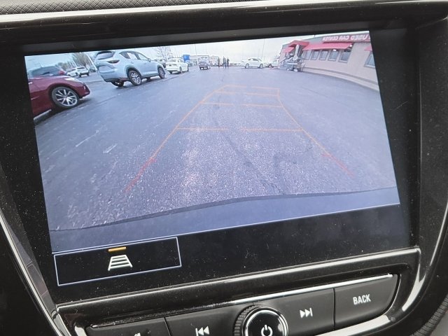 Used 2023 Chevrolet TrailBlazer RS w/ Sun and Liftgate Package image 6