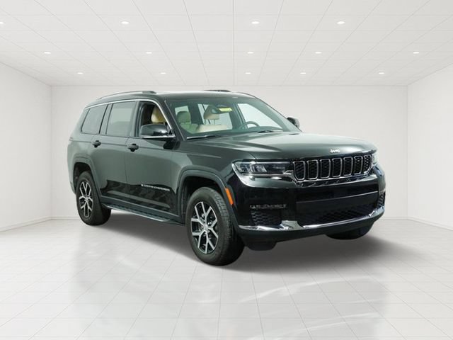 Certified 2023 Jeep Grand Cherokee L Limited w/ Trailer Tow Package AWD/4WD image 1