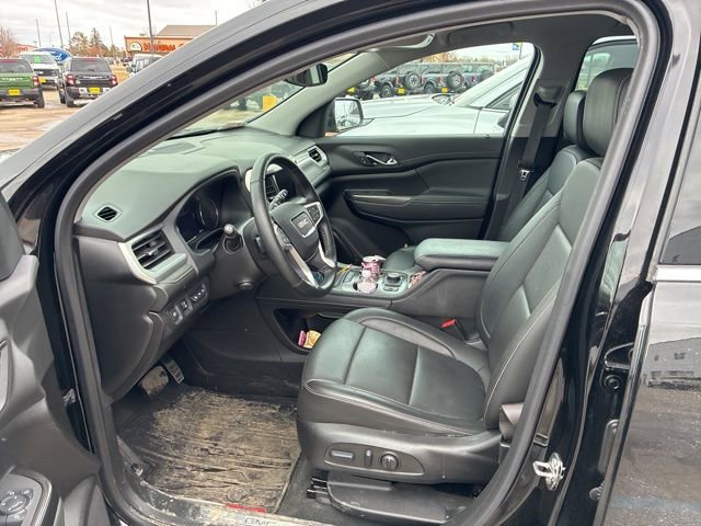 Used 2023 GMC Acadia SLT w/ Technology Package image 12