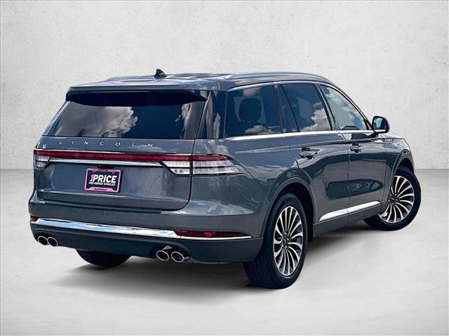 Used 2023 Lincoln Aviator Reserve RWD image 2