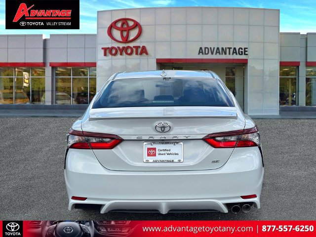 Used 2024 Toyota Camry SE FWD image 8