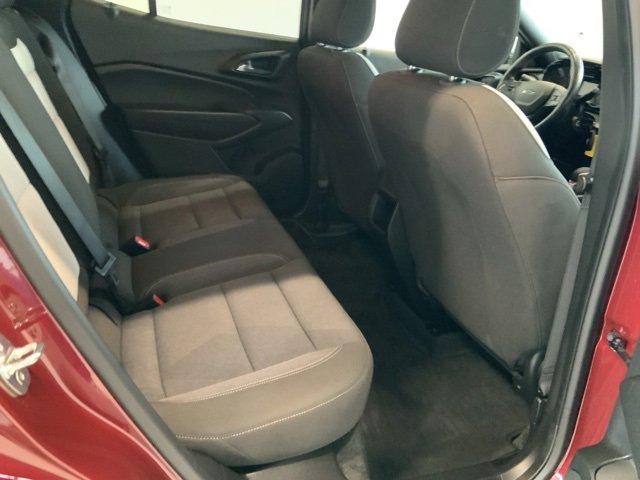 Used 2024 Chevrolet Trax RS image 33
