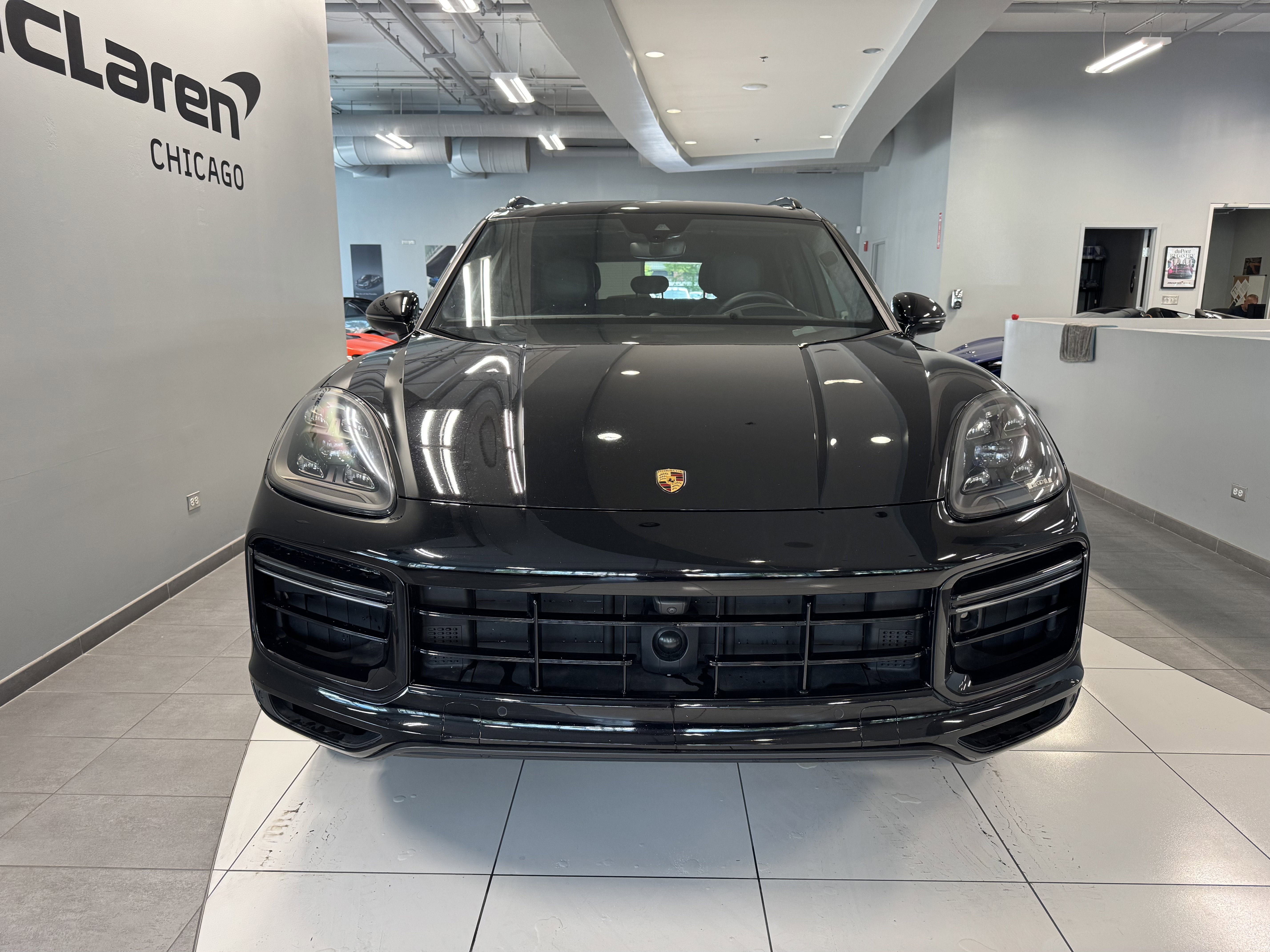 Used 2021 Porsche Cayenne Turbo S image 7