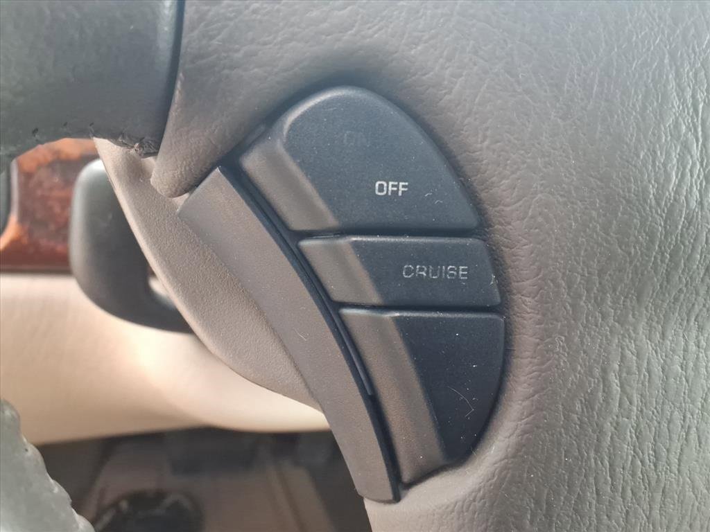 Used 2004 Chrysler 300M image 19