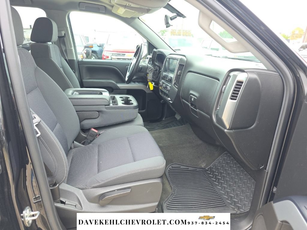 Used 2018 Chevrolet Silverado 1500 LT w/ All Star Edition AWD/4WD image 23