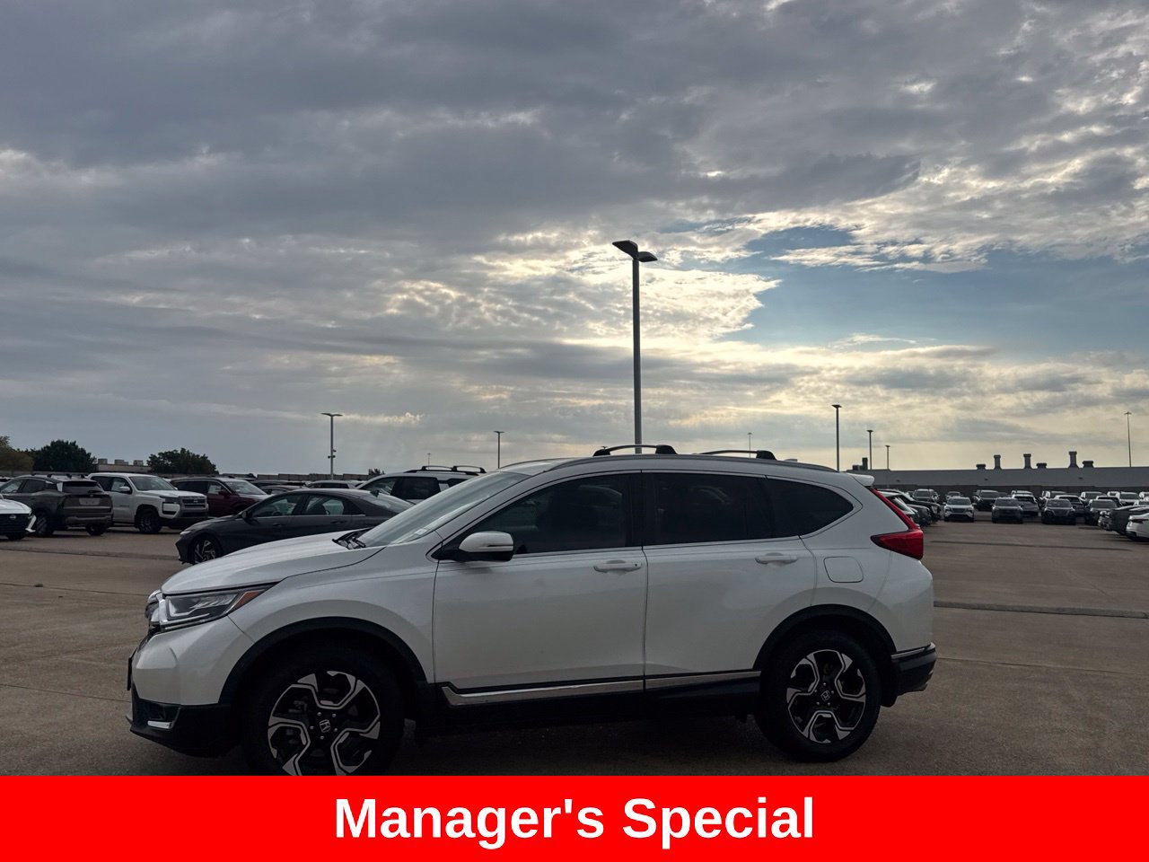 Used 2018 Honda CR-V Touring image 11