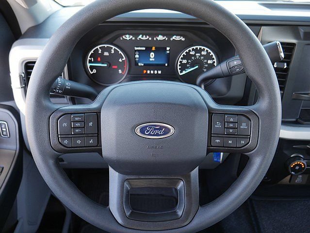New 2026 Ford F250 XL w/ XL Driver Assist Package AWD/4WD image 17