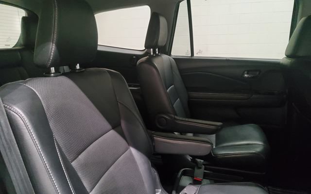 Used 2019 Honda Pilot Elite image 18