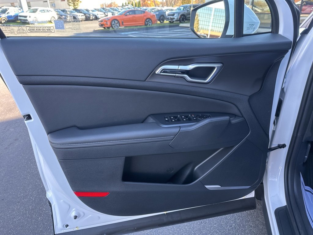 New 2026 Kia Sportage EX image 29