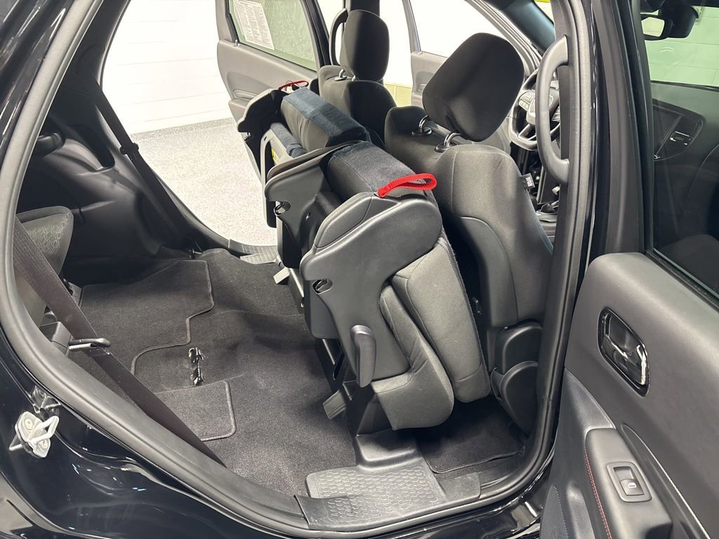 Used 2024 Dodge Durango GT image 33