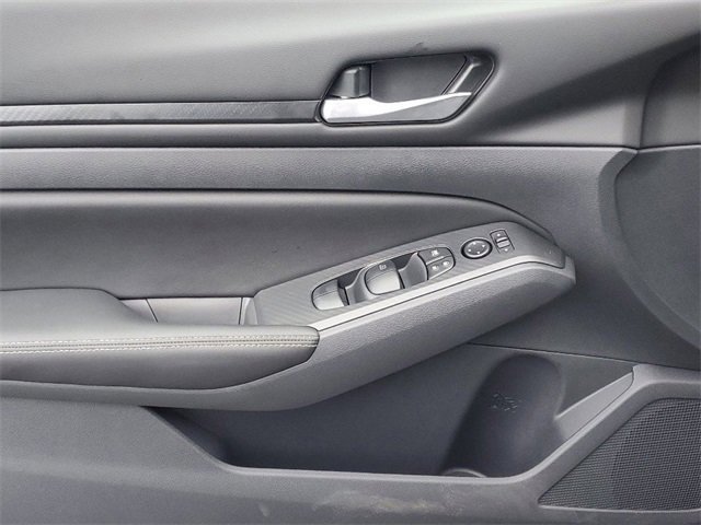 New 2025 Nissan Altima 2.5 SV w/ SV Special Edition Package image 5