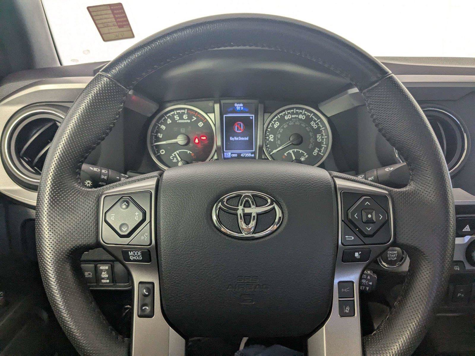 Certified 2022 Toyota Tacoma Limited AWD/4WD image 16