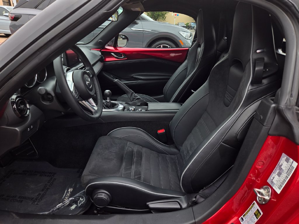 Used 2023 MAZDA MX-5 Miata Club w/ Brembo/BBS Recaro Package RWD image 15