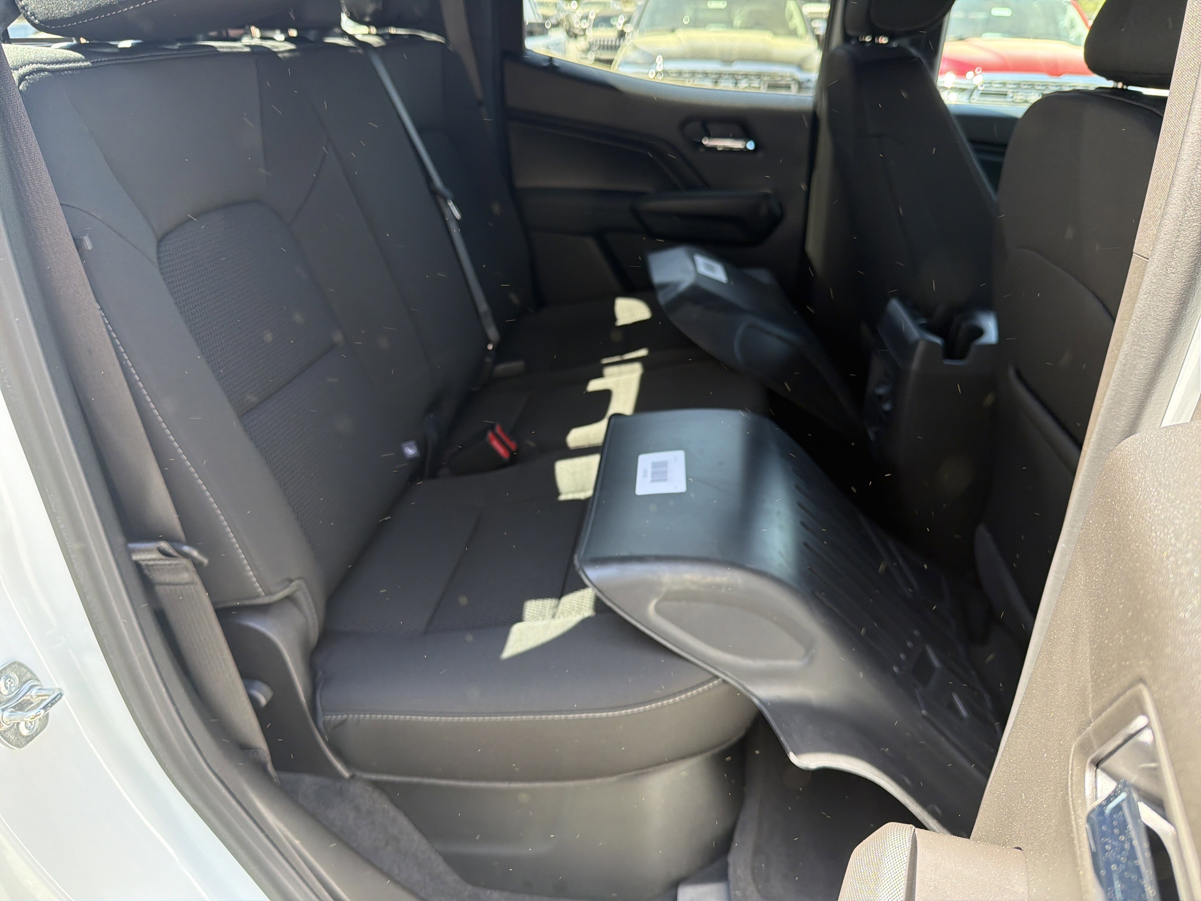 Used 2025 GMC Canyon Elevation AWD/4WD image 18