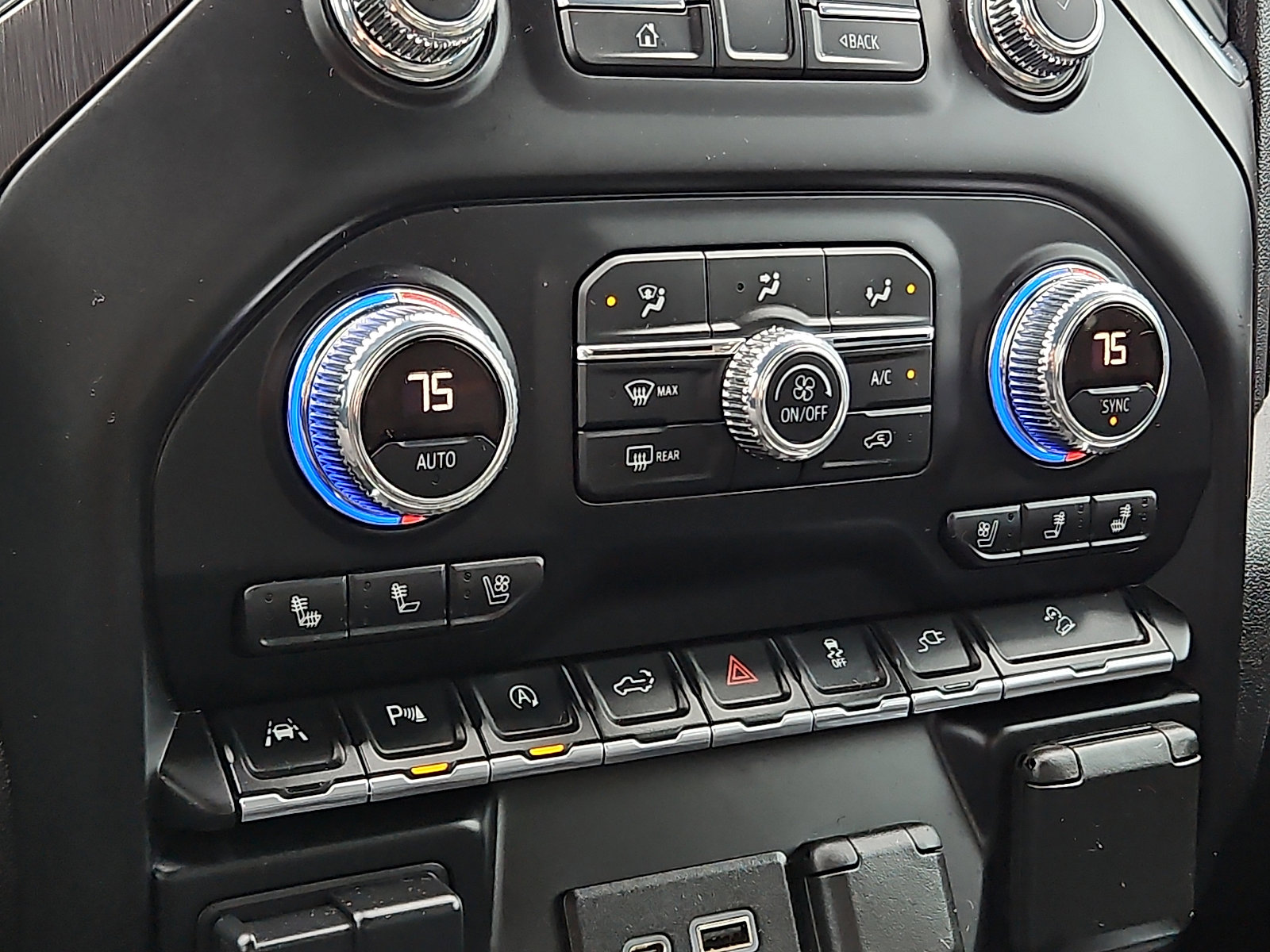 Used 2019 GMC Sierra 1500 AT4 w/ AT4 Premium Package image 14