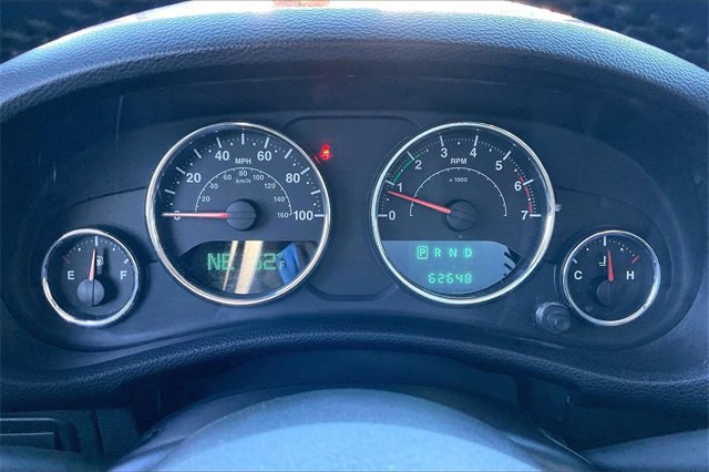 Used 2011 Jeep Wrangler Rubicon w/ PWR Convenience Group image 22