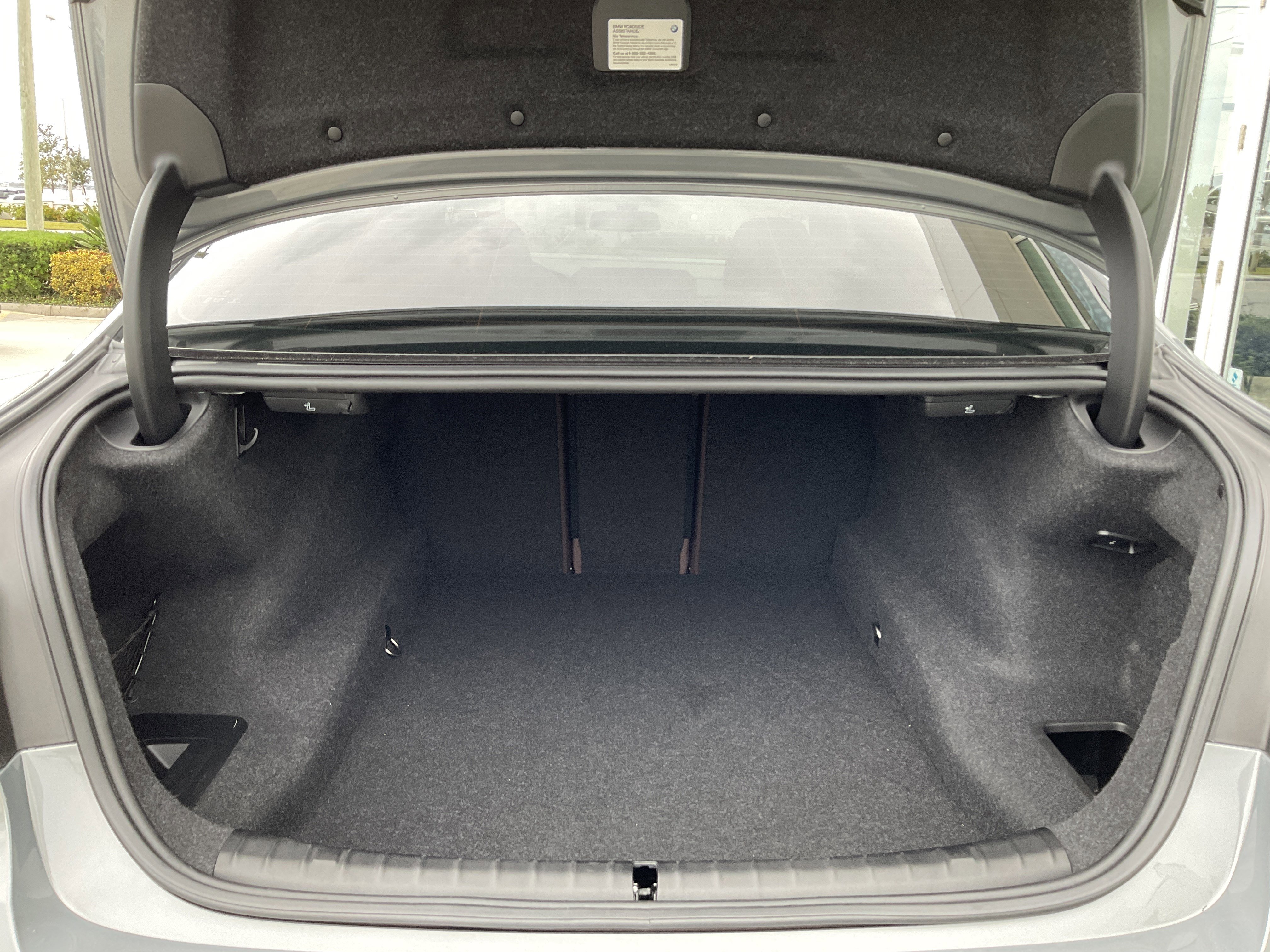 Certified 2023 BMW 540i w/ Executive Package image 30