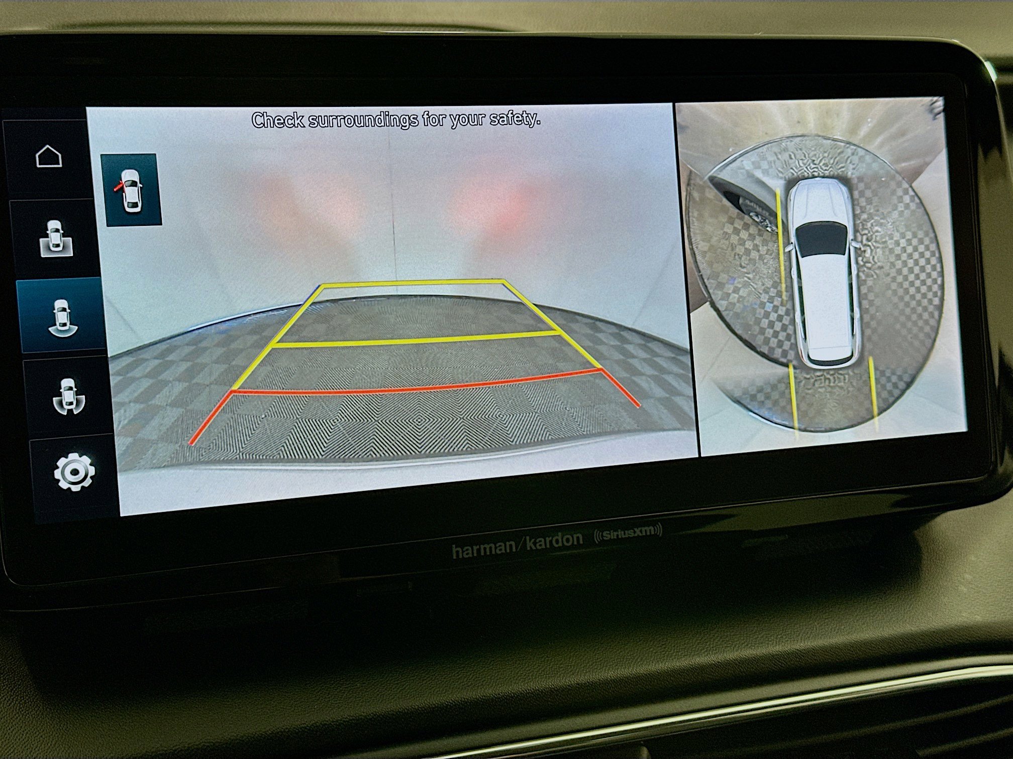 Used 2023 Hyundai Santa Fe Limited image 23