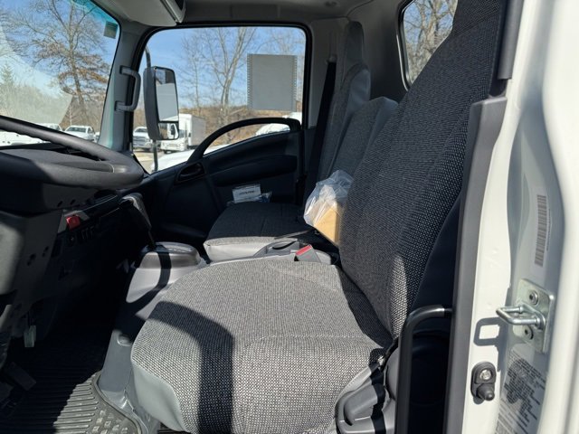 New 2024 Chevrolet Low Cab Forward image 10