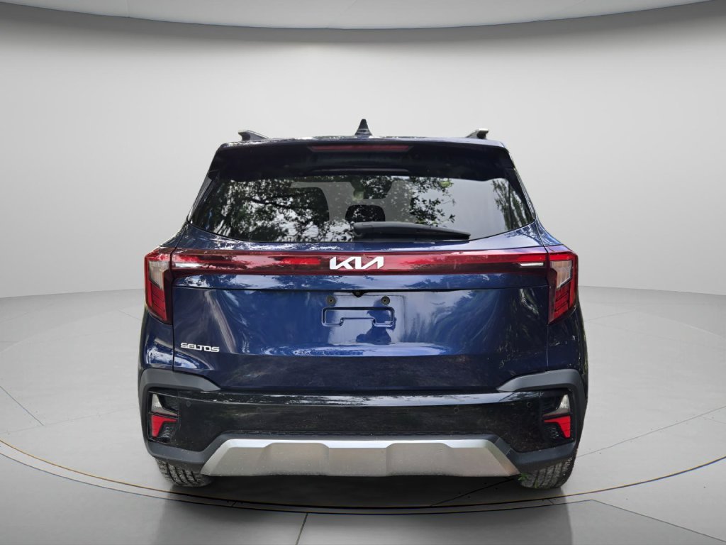 Used 2025 Kia Seltos EX w/ EX Sunroof Package FWD image 6