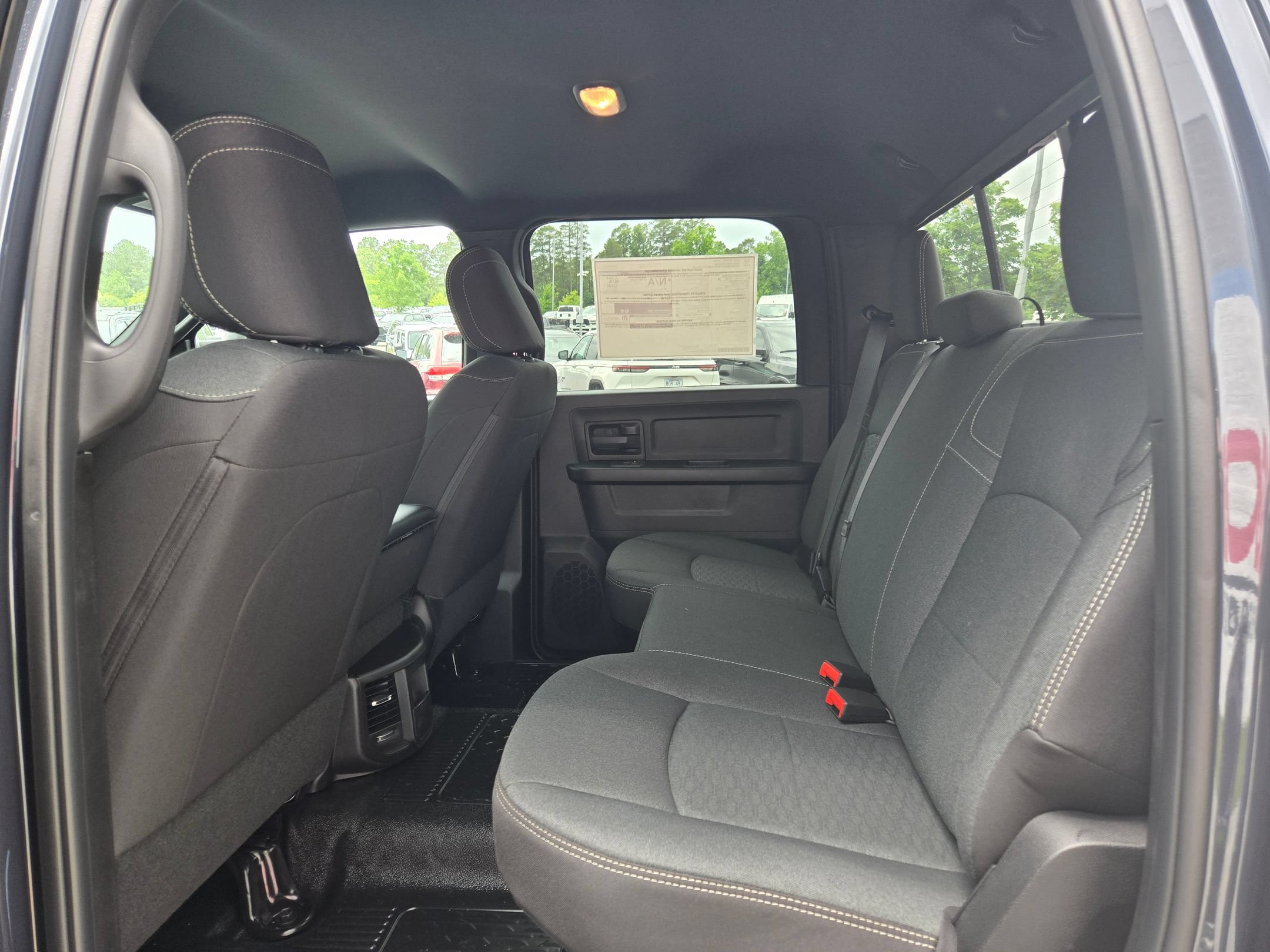 New 2026 RAM 3500 Tradesman AWD/4WD image 32