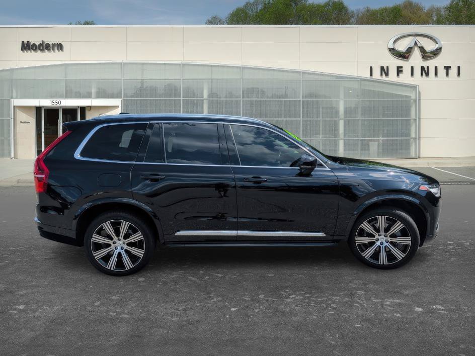 Used 2023 Volvo XC90 B6 Ultimate w/ Protection Package Premier AWD/4WD video 3