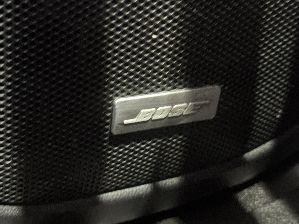 Used 2020 GMC Acadia Denali w/ GMC Pro Grade Package image 39