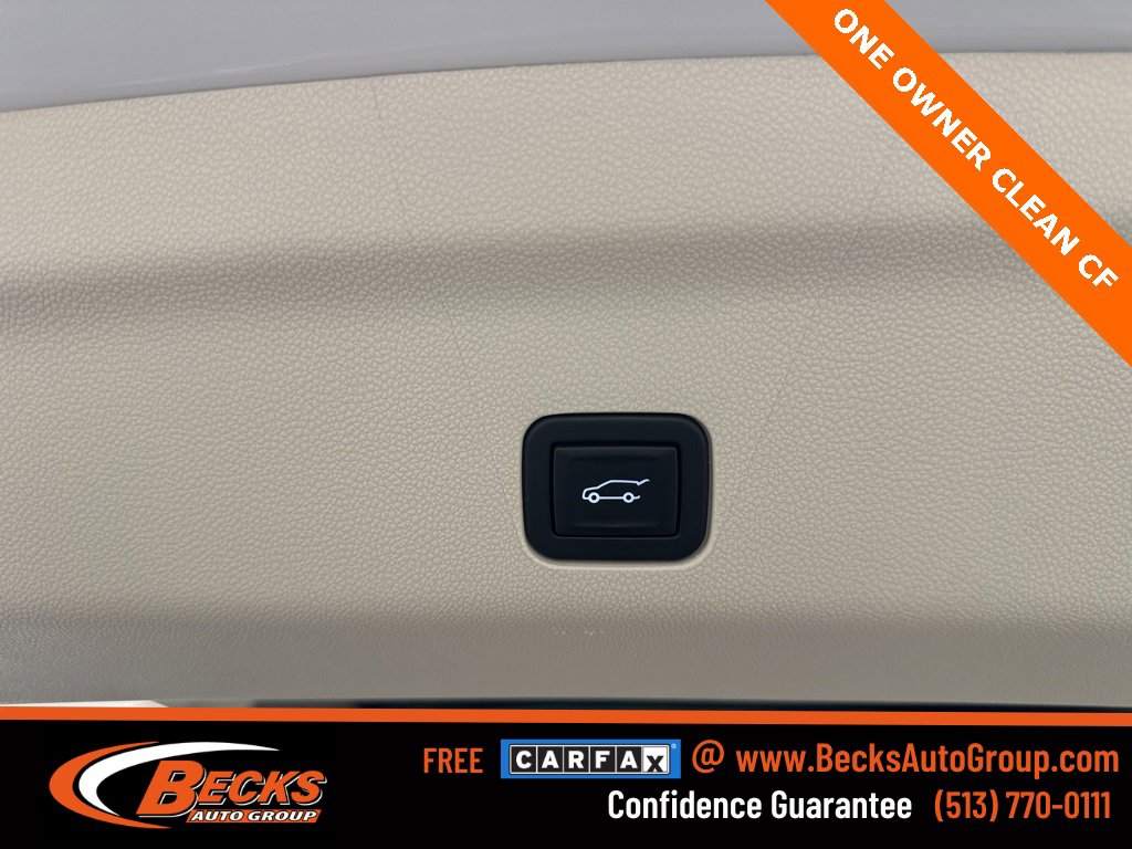 Used 2022 Cadillac Escalade Premium Luxury Platinum image 31