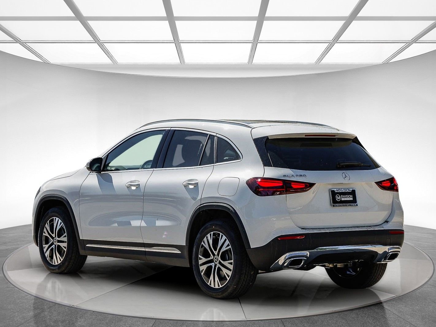 New 2026 Mercedes-Benz GLA 250 image 2