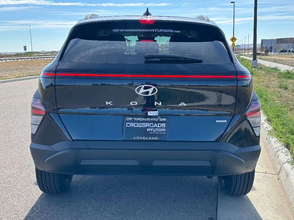 Used 2025 Hyundai Kona SEL image 6