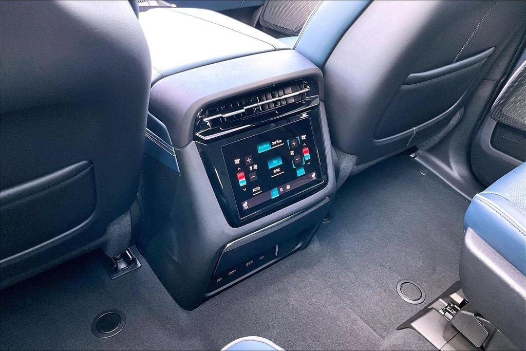 Certified 2026 Cadillac Escalade IQ Sport 2 AWD/4WD image 10