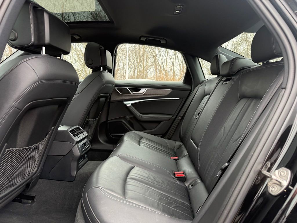 Used 2024 Audi A6 Premium Plus image 13